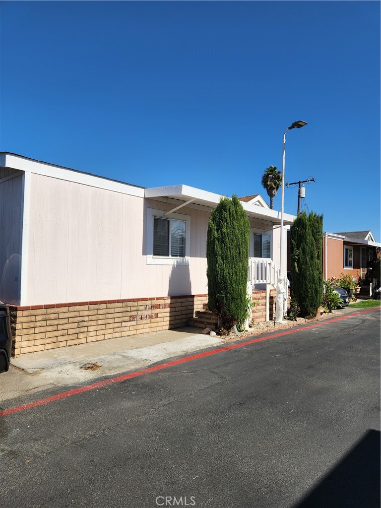 2191 Harbor Boulevard 6, Costa Mesa CA 92627 - photo 2