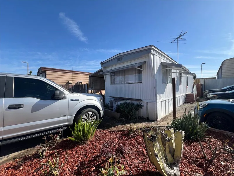 2191 Harbor Boulevard 75, Costa Mesa