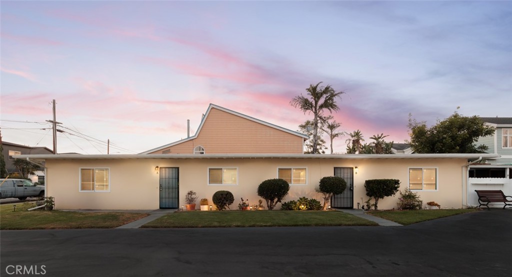 220 Knox, Costa Mesa CA 92627 - photo 1