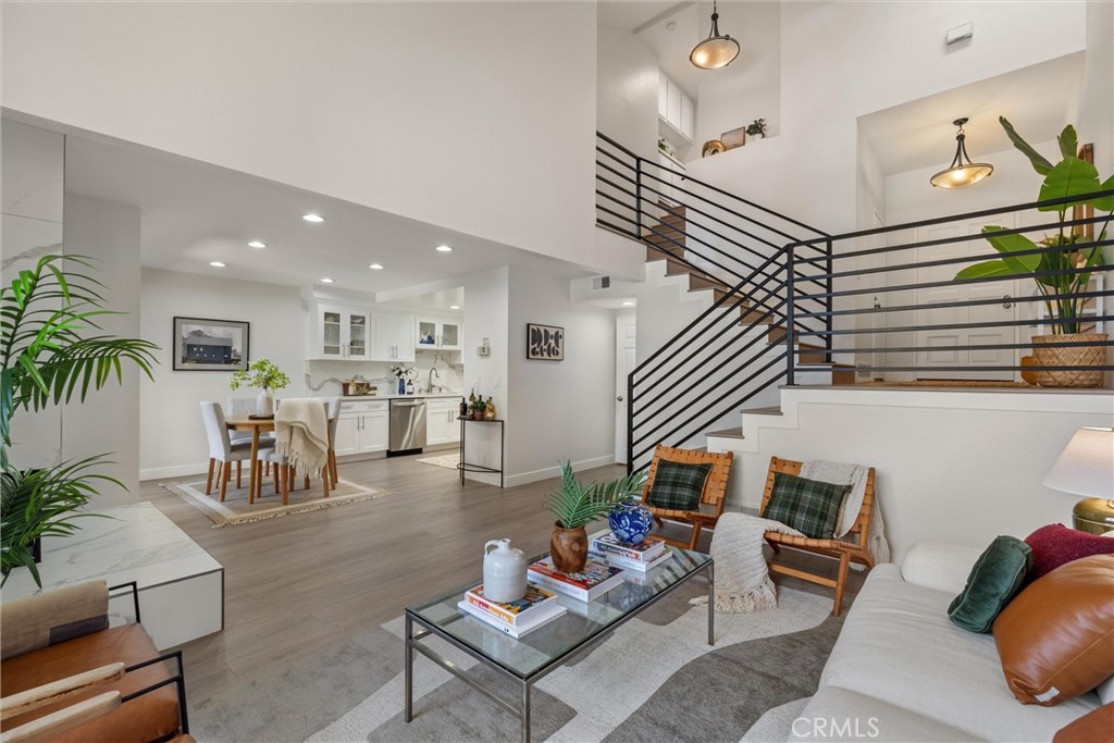 2200 Canyon Drive 8, Costa Mesa CA 92626 - photo 1