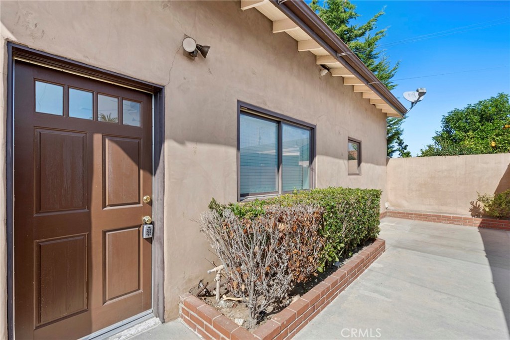 2225 Santa Ana Ave, Costa Mesa CA 92627 - photo 1