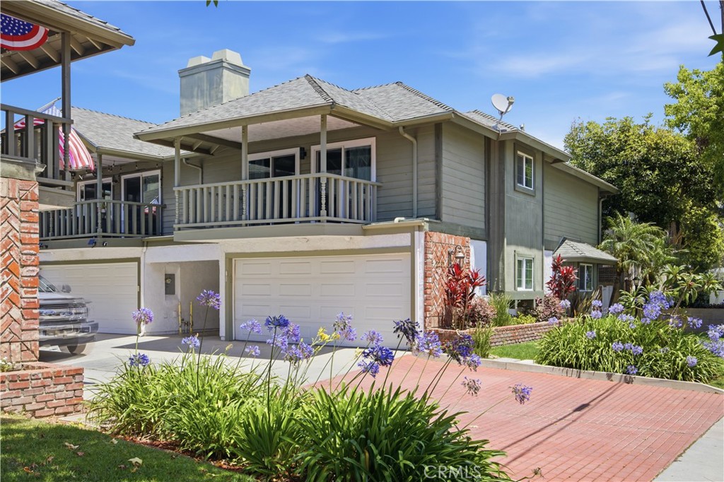 2231 Pacific A1, Costa Mesa CA 92627 - photo 1