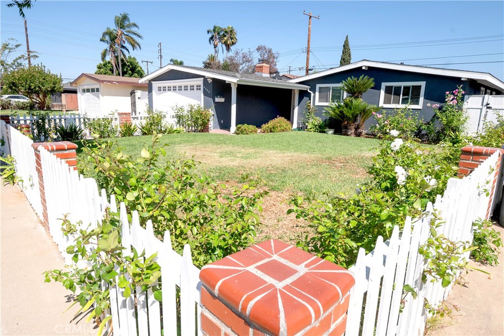 2232 Anaheim, Costa Mesa CA 92627 - photo 1