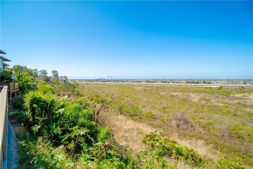2239 Pacific Avenue C, Costa Mesa CA 92627 - photo 9
