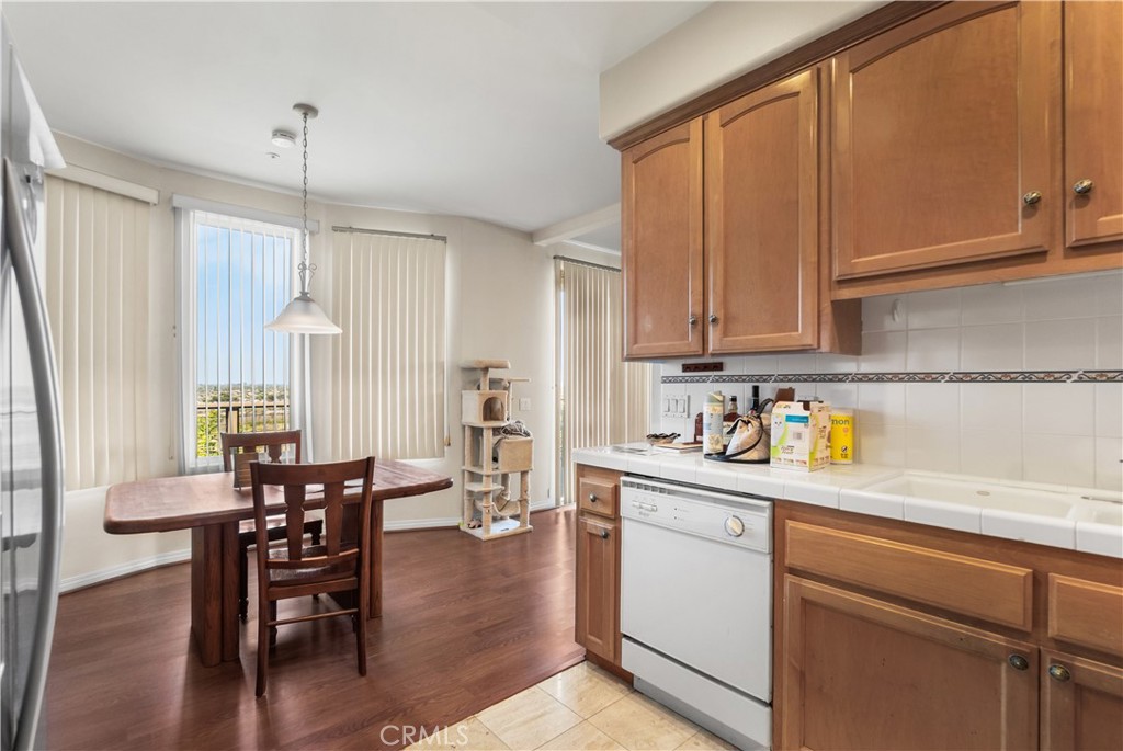 2239 Pacific Avenue C, Costa Mesa CA 92627 - photo 14