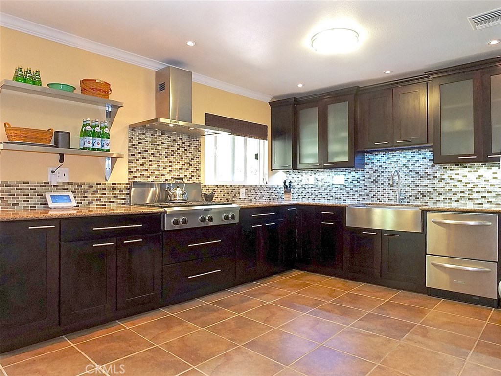 2268 Cornell Drive, Costa Mesa CA 92626 - photo 1