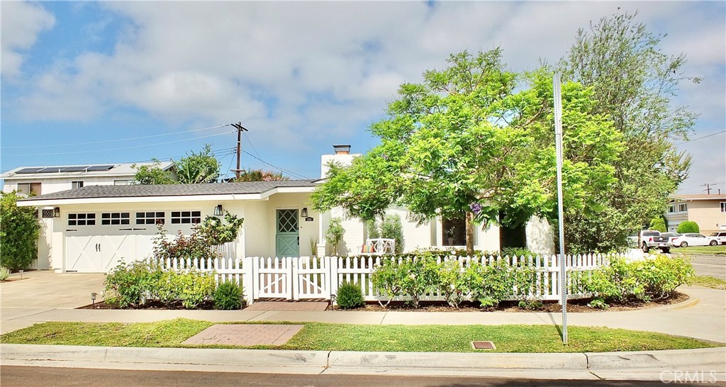 2285 Avalon, Costa Mesa CA 92626 - photo 1