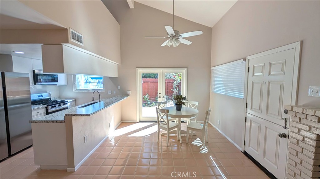 2302 Elden, Costa Mesa CA 92627 - photo 2