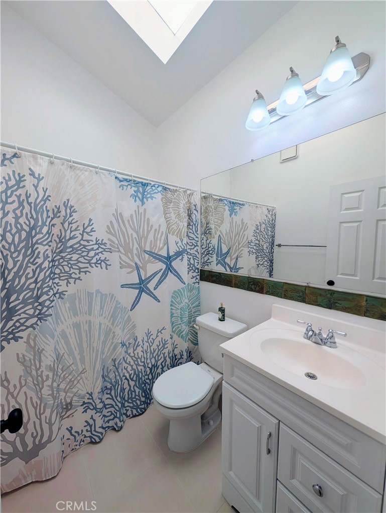 2302 Elden, Costa Mesa CA 92627 - photo 5