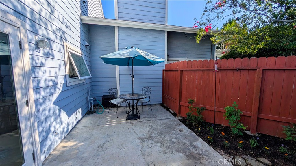 2302 Elden, Costa Mesa CA 92627 - photo 20
