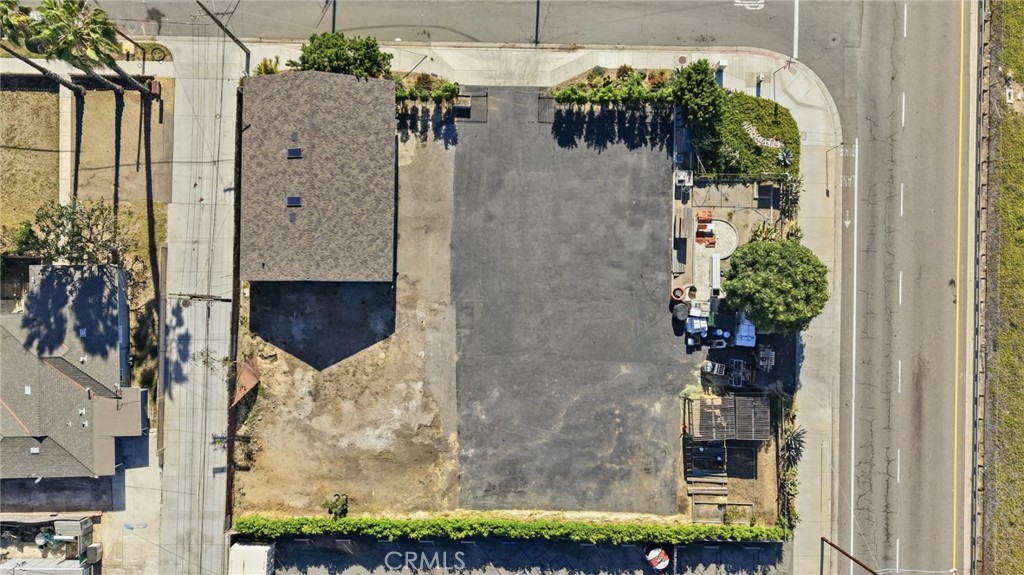 2302 Newport Boulevard, Costa Mesa CA 92627 - photo 20