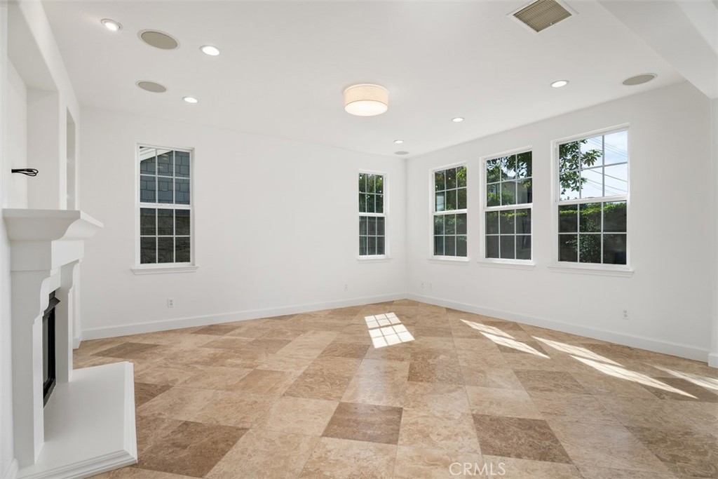 2309 Half Moon, Costa Mesa CA 92627 - photo 8