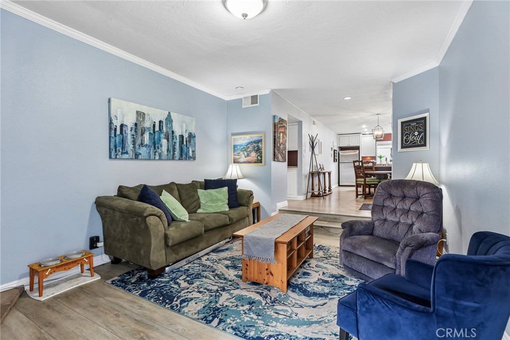 2330 Vanguard, Costa Mesa CA 92626 - photo 8