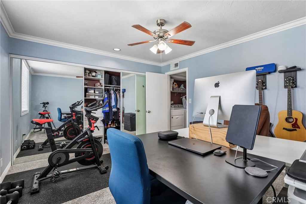 2330 Vanguard, Costa Mesa CA 92626 - photo 11