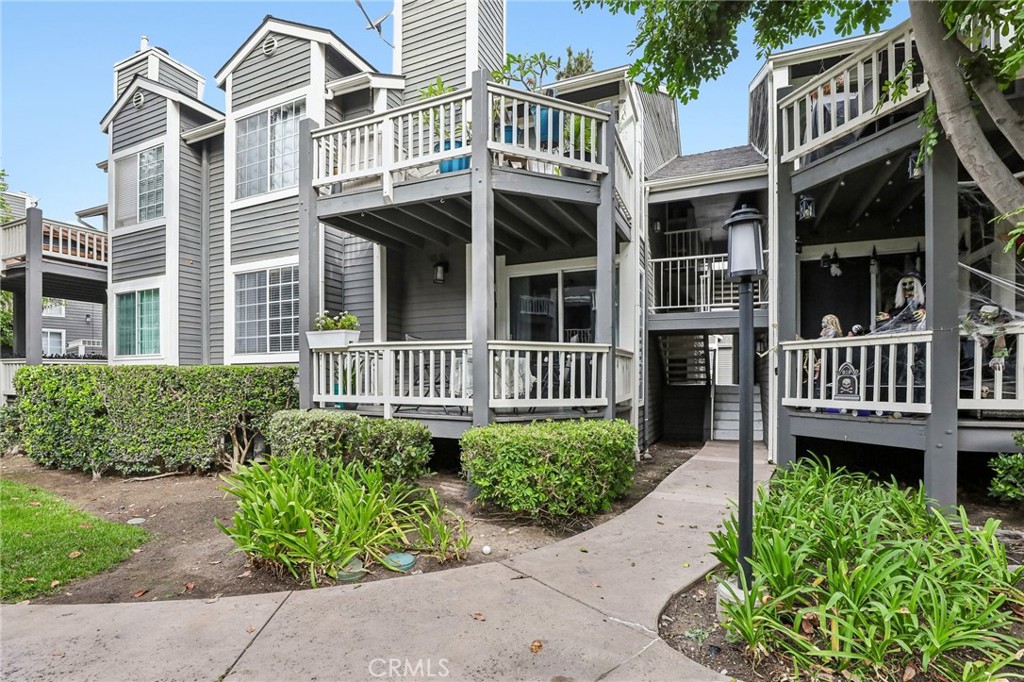 2330 Vanguard, Costa Mesa CA 92626 - photo 23