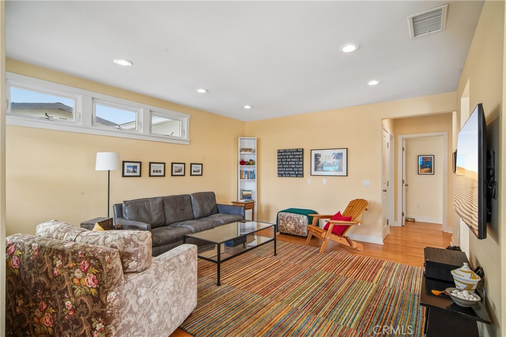2346 Elden, Costa Mesa CA 92627 - photo 6