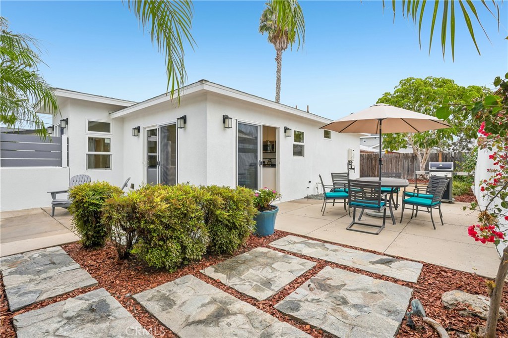 2346 Elden, Costa Mesa CA 92627 - photo 22