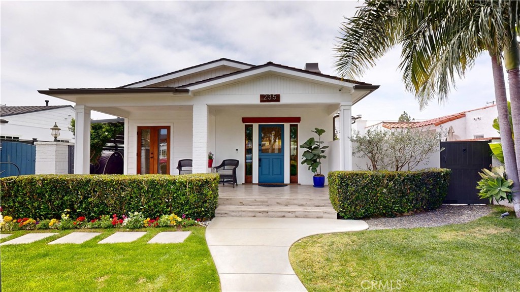 Welcome home to 235 Broadway! - 235 Broadway, Costa Mesa CA 92627 - photo 1