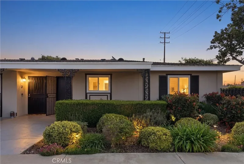 2400 Elden 32, Costa Mesa, CA 92627