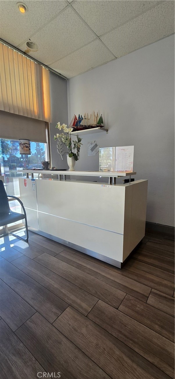 Reception view - 2400 Newport Blvd A2, Costa Mesa CA 92627 - photo 8