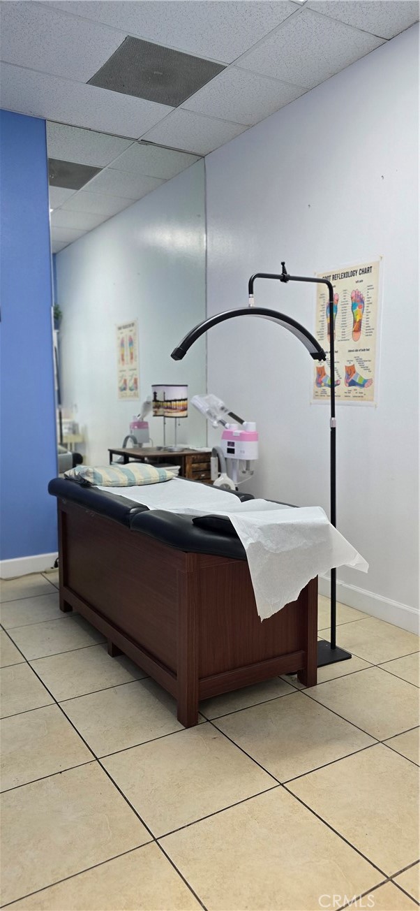 Private spa room - 2400 Newport Blvd A2, Costa Mesa CA 92627 - photo 9