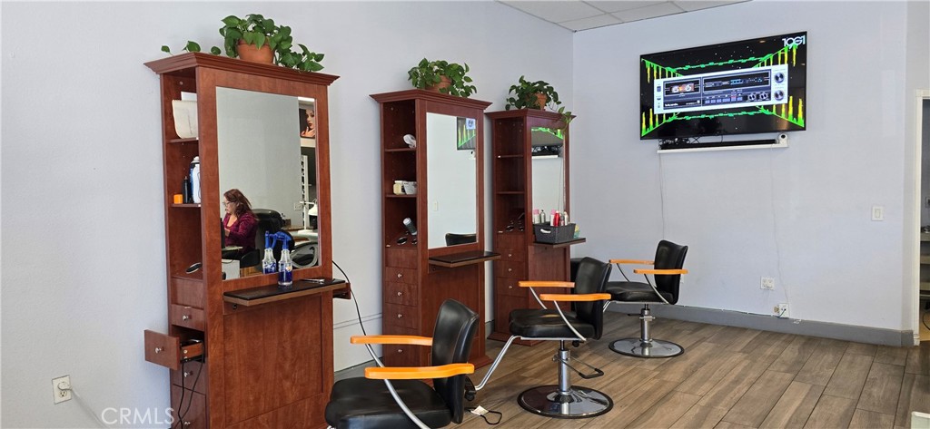 Hair Station - 2400 Newport Blvd A2, Costa Mesa CA 92627 - photo 11