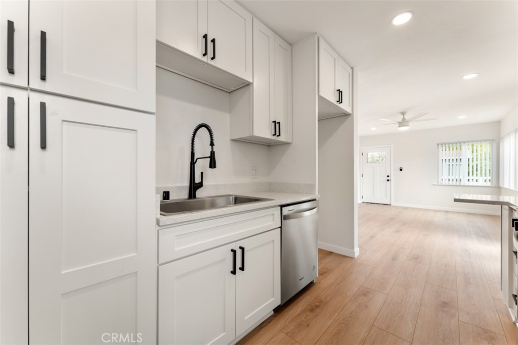 241 Costa Mesa St, Unit A, Costa Mesa CA 92627 - photo 12