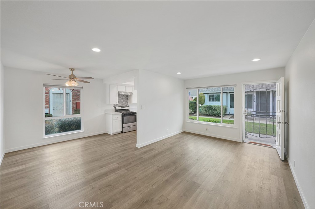 2422 Richmond, Costa Mesa CA 92626 - photo 1