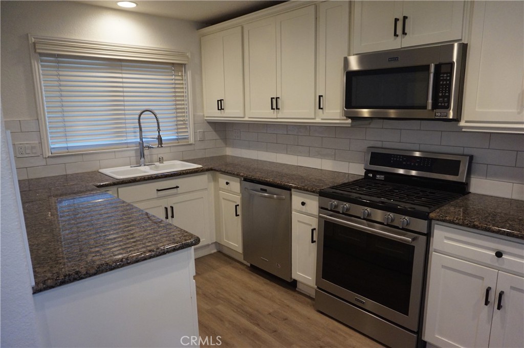 2423 Minuteman, Costa Mesa CA 92626 - photo 1