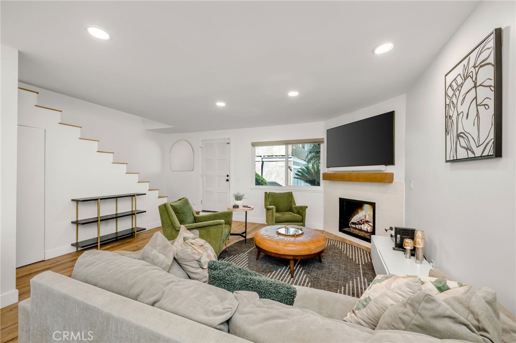 2424 Santa Ana 101, Costa Mesa CA 92627 - photo 1