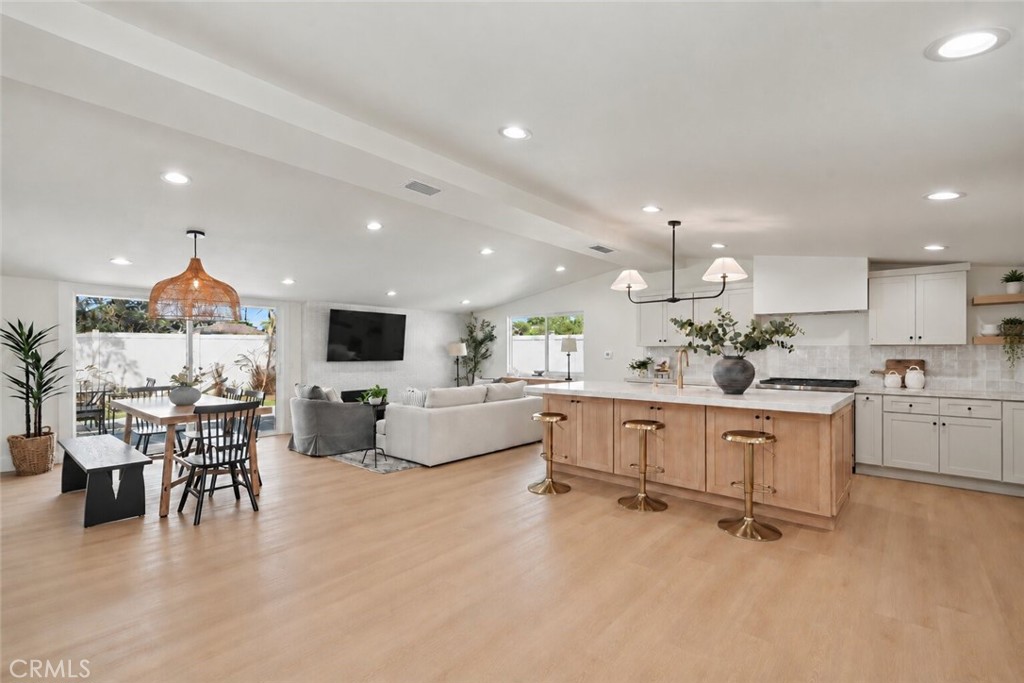 2425 Bowdoin, Costa Mesa CA 92626 - photo 3