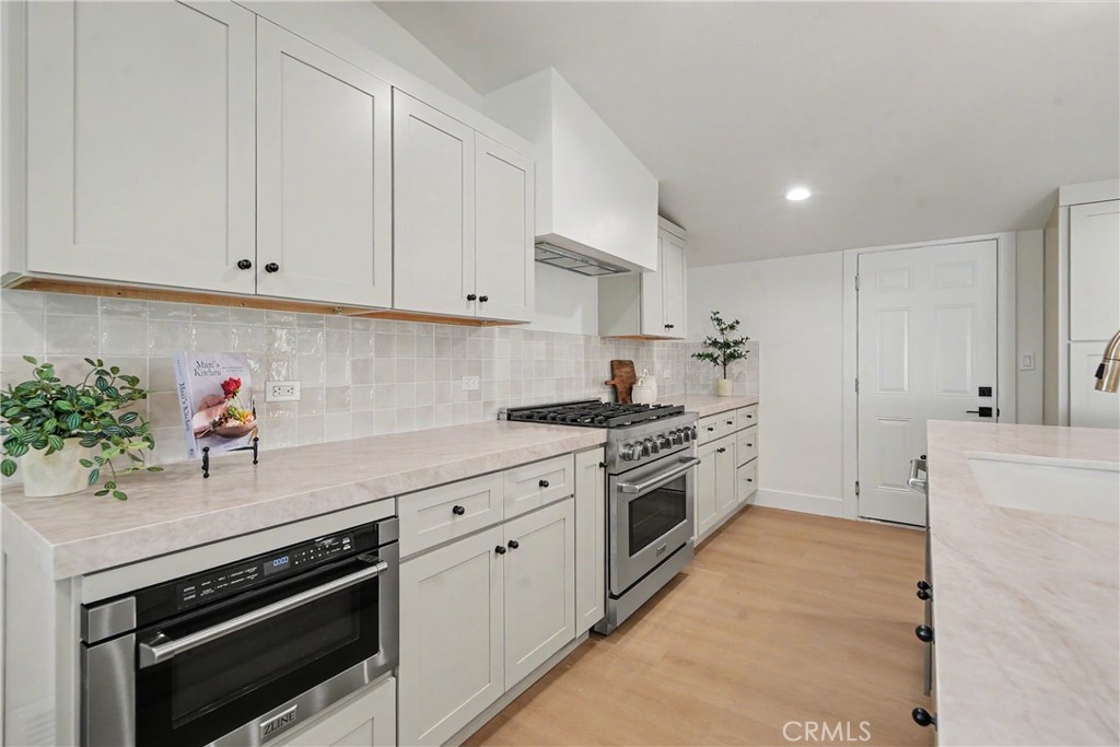 2425 Bowdoin, Costa Mesa CA 92626 - photo 12