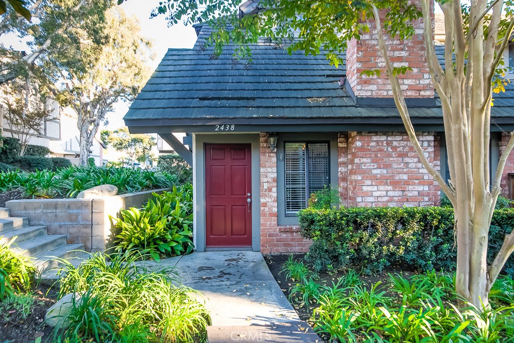 Beautiful 2438 Brittany Woods Lane - 2438 Brittany Woods Lane, Costa Mesa CA 92627 - photo 1