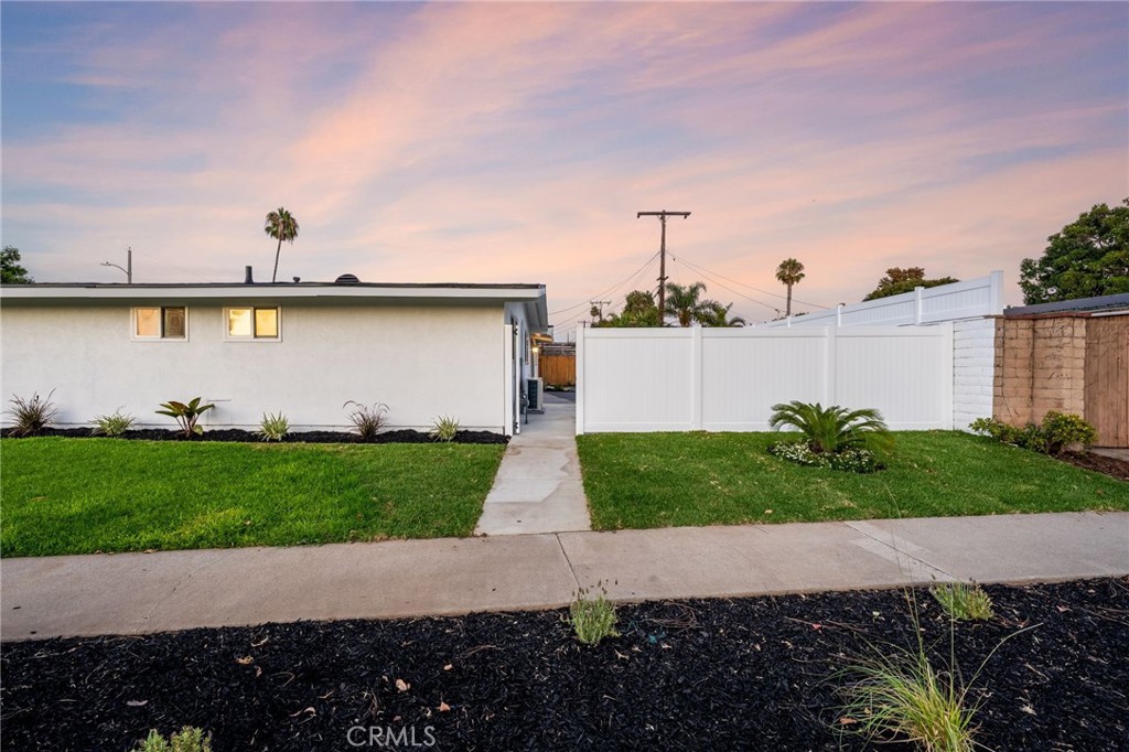 245 Tulane, Costa Mesa CA 92626 - photo 54