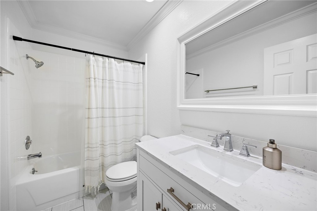 2463 Irvine C1, Costa Mesa CA 92627 - photo 20