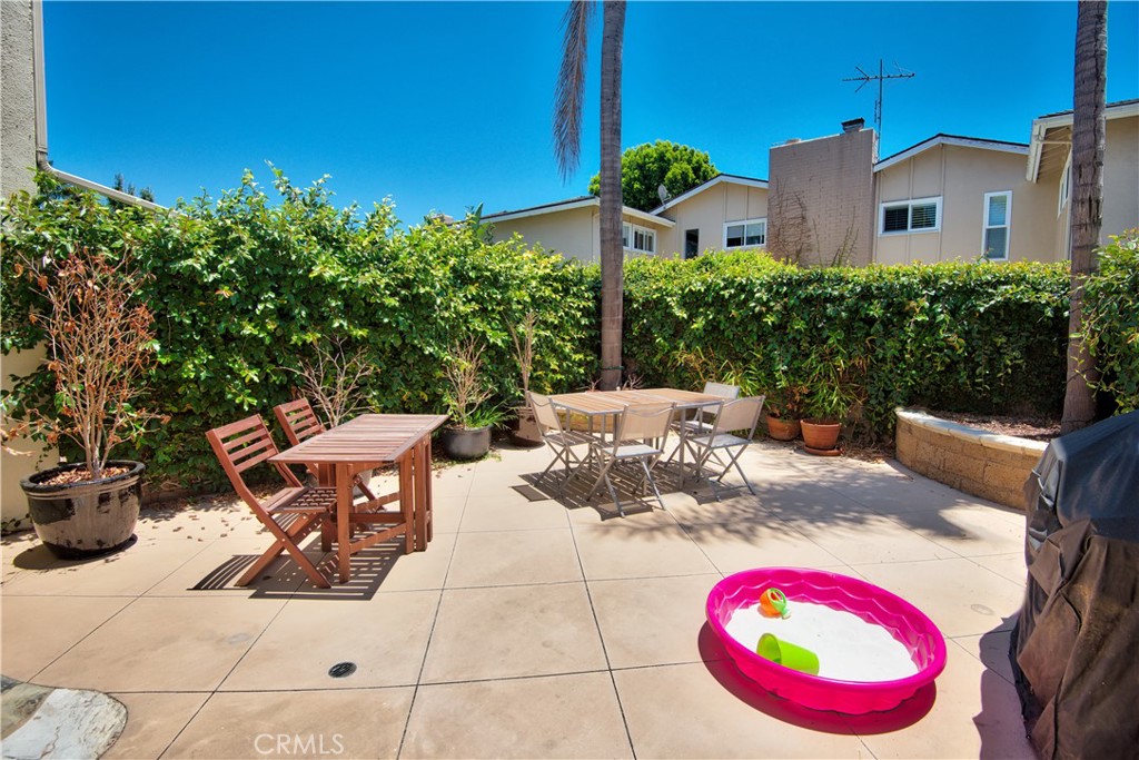 2474 Rue De Cannes, Costa Mesa CA 92627 - photo 6