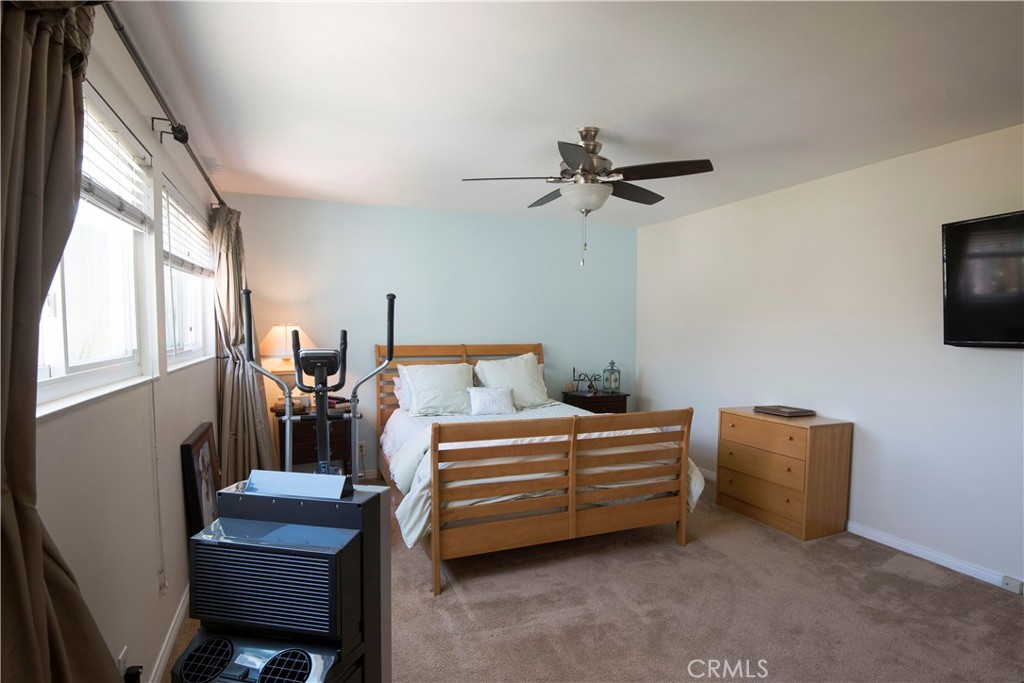 2474 Rue De Cannes, Costa Mesa CA 92627 - photo 19