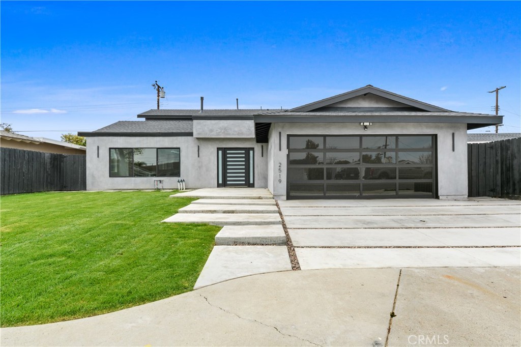 2519 Andover, Costa Mesa CA 92626 - photo 1