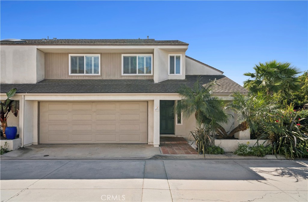 2524 Elden Avenue 1A, Costa Mesa CA 92627 - photo 1