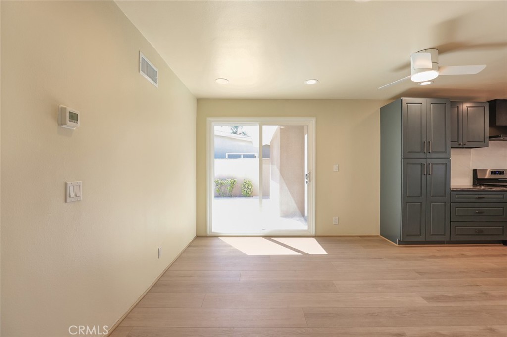 2528 Bowdoin Place, Costa Mesa CA 92626 - photo 11
