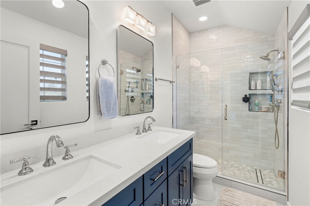 2542 Back Bay Loop 30, Costa Mesa CA 92627 - photo 17