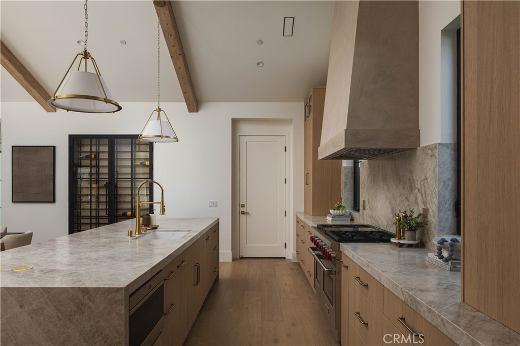2558 Westminster, Costa Mesa CA 92627 - photo 8