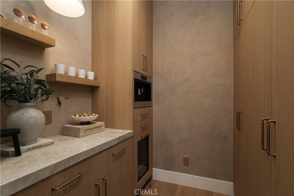 2558 Westminster, Costa Mesa CA 92627 - photo 10