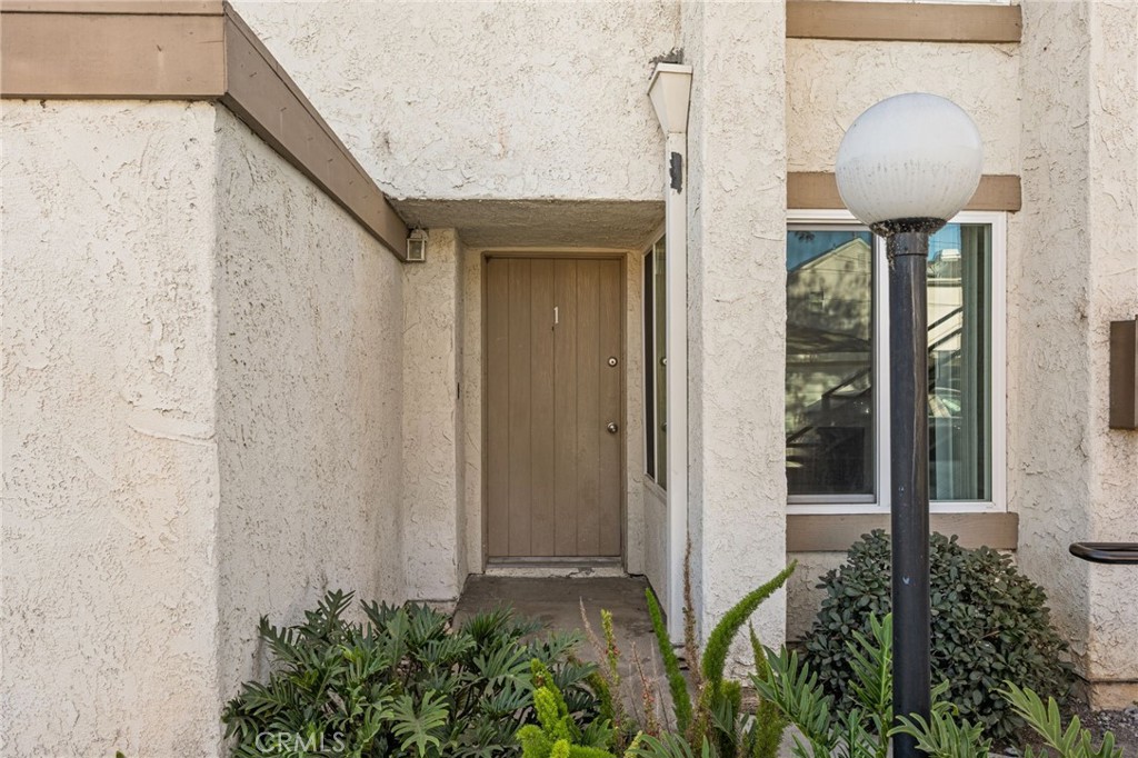 2565 Santa Ana Ave 1, Costa Mesa CA 92627 - photo 5