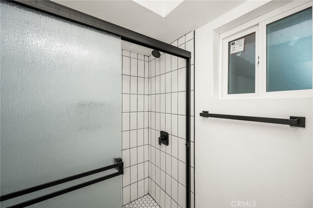 2565 Santa Ana Ave 1, Costa Mesa CA 92627 - photo 27