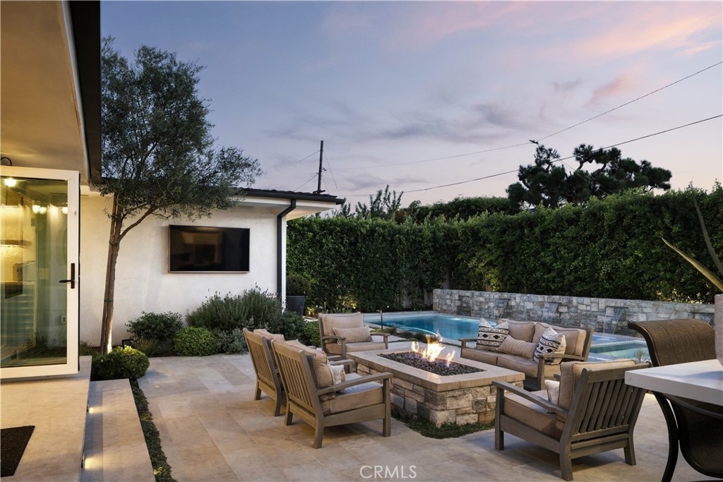 259 E 21st Street, Costa Mesa CA 92627 - photo 19