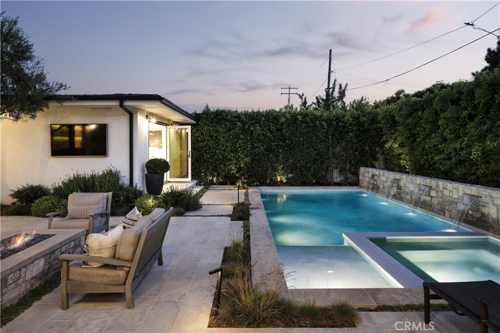 259 E 21st Street, Costa Mesa CA 92627 - photo 20