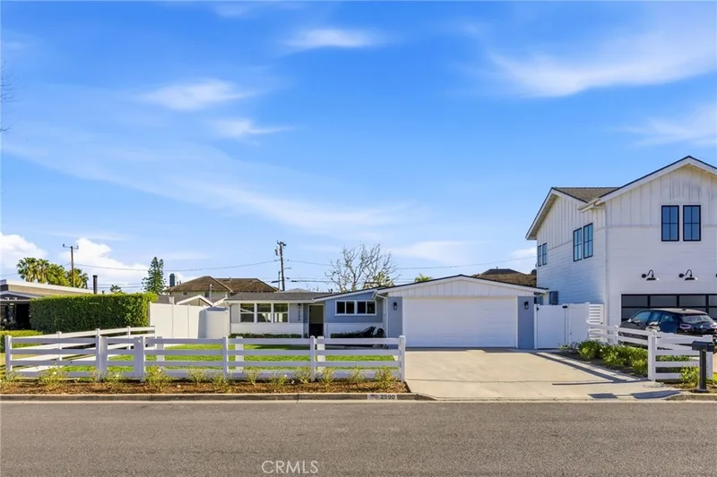 2590 Willo, Costa Mesa, CA 92627