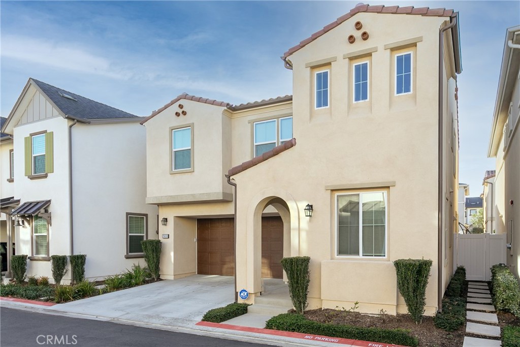 2633 Luminous Ln, Costa Mesa CA 92626 - photo 1