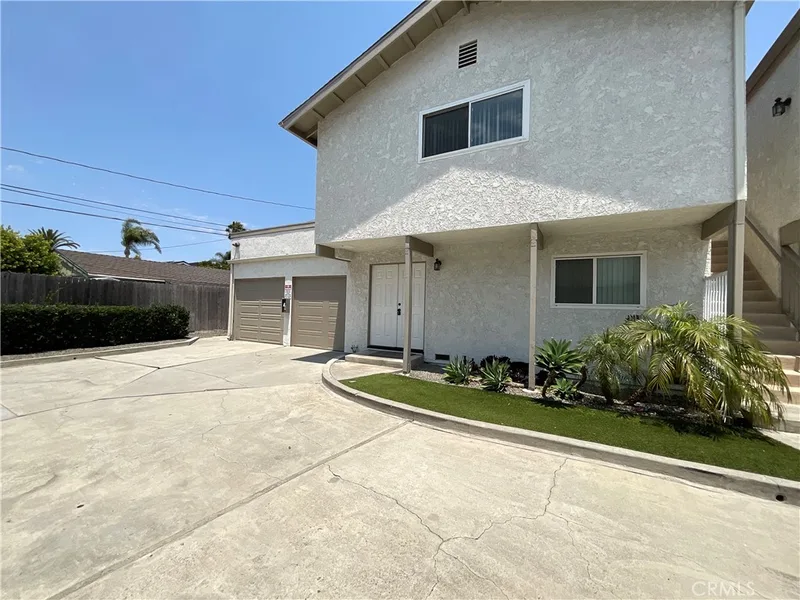 2641 Santa Ana F, Costa Mesa, CA 92627
